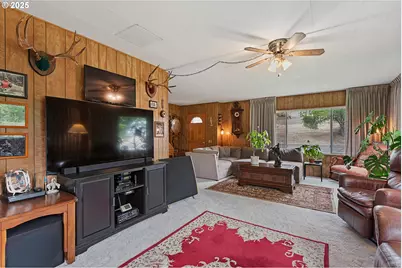 2505 Indiana Ave, Baker City, OR 97814 - Photo 12