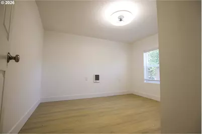 1860 30th St, Florence, OR 97439 - Photo 14