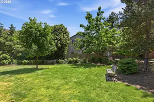 17413 SW Rose Petal Ln, Beaverton, OR 97003 - Photo 34
