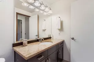 11840 SE Timber Valley Dr, Happy Valley, OR 97086 - Photo 30