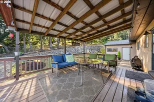 597 Cedar St, Sutherlin, OR 97479 - Photo 26