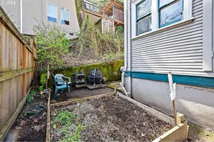 1314 SW Hall St, Portland, OR 97201 - Photo 24