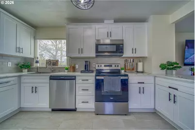 1950 Greenwood Ave, Reedsport, OR 97467 - Photo 8