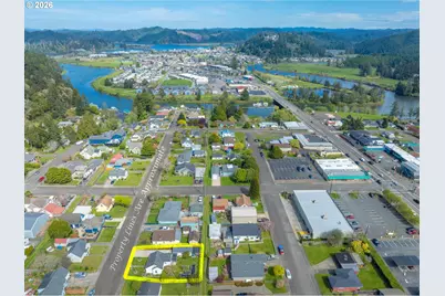 1950 Greenwood Ave, Reedsport, OR 97467 - Photo 32