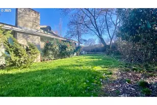 333 Park, Grants Pass, OR 97527 - Photo 38