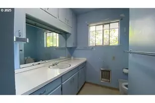 333 Park, Grants Pass, OR 97527 - Photo 16