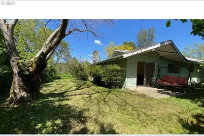 333 Park, Grants Pass, OR 97527 - Photo 32