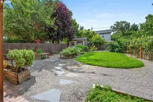 6022 SE Carlton St, Portland, OR 97206 - Photo 10