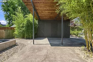 2124 N Humboldt St, Portland, OR 97217 - Photo 40