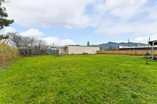 162 Kruse St, Sutherlin, OR 97479 - Photo 8