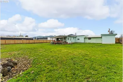 162 Kruse St, Sutherlin, OR 97479 - Photo 6