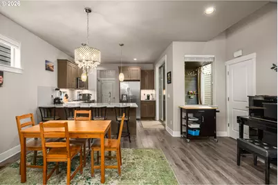 840 SE Bacarra St, Hillsboro, OR 97123 - Photo 6