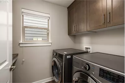 840 SE Bacarra St, Hillsboro, OR 97123 - Photo 18