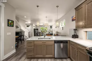 840 SE Bacarra St, Hillsboro, OR 97123 - Photo 8