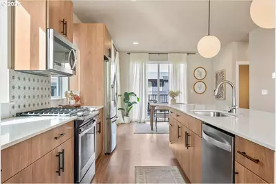 17137 SW Woodpecker Ln, Beaverton, OR 97007 - Photo 12