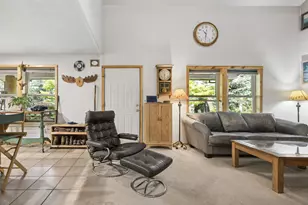 24990 E Tillicum St, Welches, OR 97067 - Photo 8