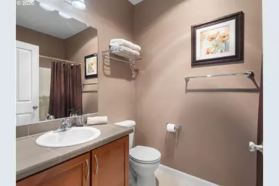 615 NW Lost Springs Ter #404, Portland, OR 97229 - Photo 6