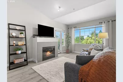 615 NW Lost Springs Ter #404, Portland, OR 97229 - Photo 4