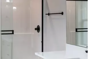 14372 SE Knight St, Portland, OR 97236 - Photo 2