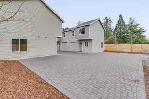 14372 SE Knight St, Portland, OR 97236 - Photo 18