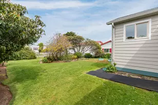 1236 SW Seabrook Ln, Waldport, OR 97394 - Photo 18