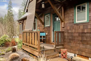 56483 McKenzie Hwy, McKenzie Bridge, OR 97413 - Photo 2
