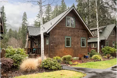 56483 McKenzie Hwy #16, McKenzie Bridge, OR 97413 - Photo 2