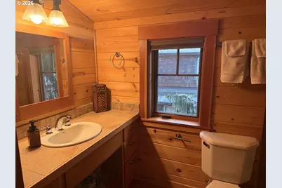 56483 McKenzie Hwy #16, McKenzie Bridge, OR 97413 - Photo 22