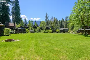 56483 McKenzie Hwy, McKenzie Bridge, OR 97413 - Photo 34