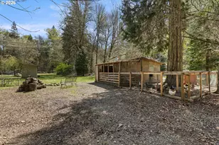 1293 Starveout Creek Rd, Azalea, OR 97410 - Photo 40