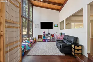 1293 Starveout Creek Rd, Azalea, OR 97410 - Photo 4