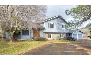 377 Fir Point Ln, Glendale, OR 97442 - Photo 2