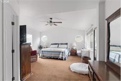 377 Fir Point Ln, Glendale, OR 97442 - Photo 20