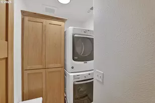 831 Virginia Cir, Clatskanie, OR 97016 - Photo 22