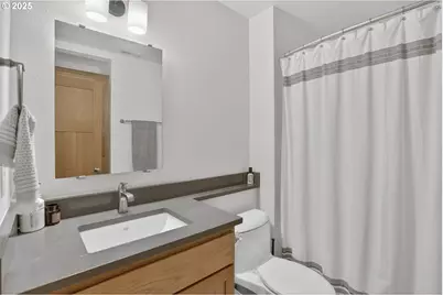 831 Virginia Cir, Clatskanie, OR 97016 - Photo 18