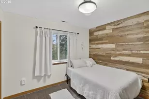 831 Virginia Cir, Clatskanie, OR 97016 - Photo 16