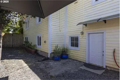 985 E College St, Mount Angel, OR 97362 - Photo 26