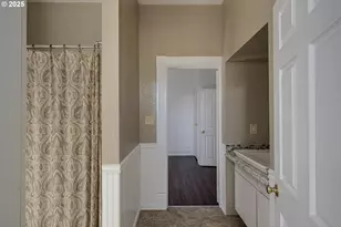 985 E College St, Mount Angel, OR 97362 - Photo 18