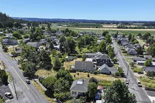 985 E College St, Mount Angel, OR 97362 - Photo 42