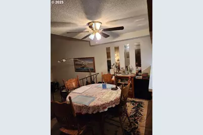 5723 NE Hazel Dell Ave #B, Vancouver, WA 98663 - Photo 8