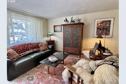 359 Norman Ave, Eugene, OR 97404 - Photo 4