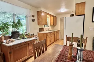 359 Norman Ave, Eugene, OR 97404 - Photo 12