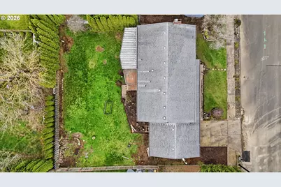 205 SE Olvera Ave, Gresham, OR 97080 - Photo 4