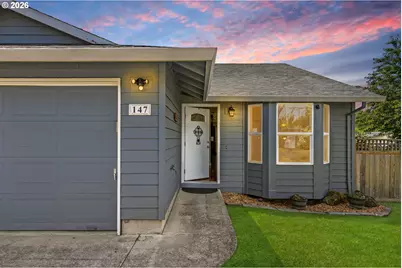 147 E 8th St, Lafayette, OR 97127 - Photo 4