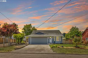 147 E 8th St, Lafayette, OR 97127 - Photo 1