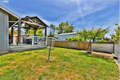147 E 8th St, Lafayette, OR 97127 - Photo 24