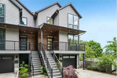 7081 SE Thorburn St, Portland, OR 97215 - Photo 4