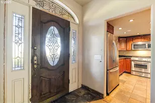 4211 SE 322 Ave, Troutdale, OR 97060 - Photo 2