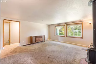 4211 SE 322nd Ave, Troutdale, OR 97060 - Photo 10