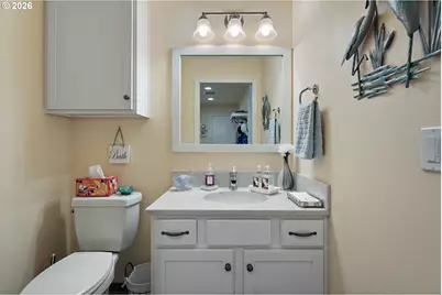 13590 SW 24th St, Beaverton, OR 97008 - Photo 34